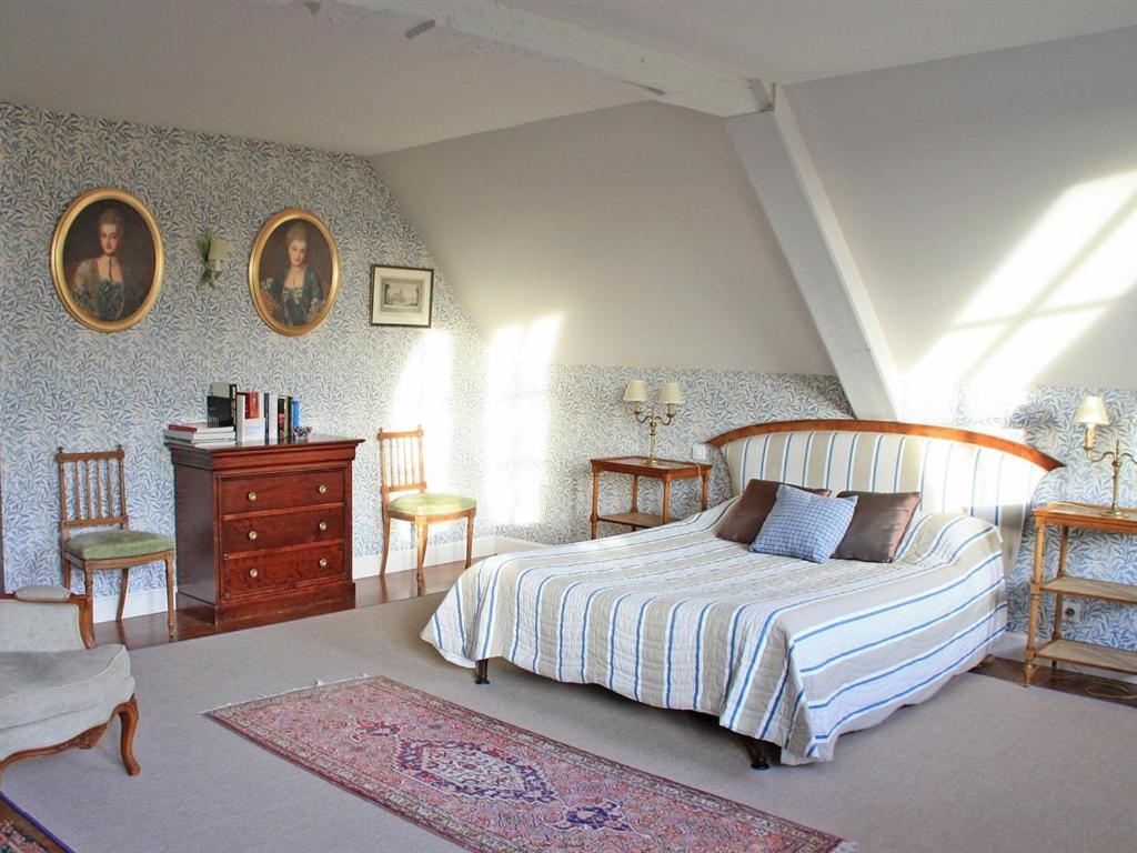 Le Chateau D'Osthoffen Bilik gambar