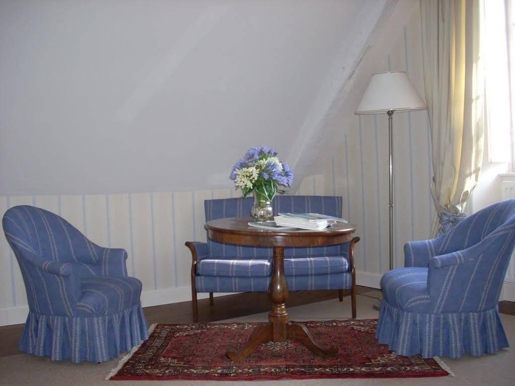 Le Chateau D'Osthoffen Luaran gambar