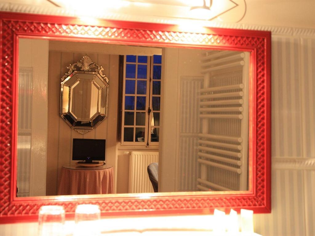 Le Chateau D'Osthoffen Bilik gambar